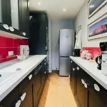 Le Retro-Chic - T2 Raffinee - Balcon & Metro M12