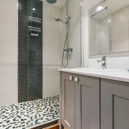 Apartment Le Retro-chic - T2 Raffinee - Balcon & Metro M12 *
